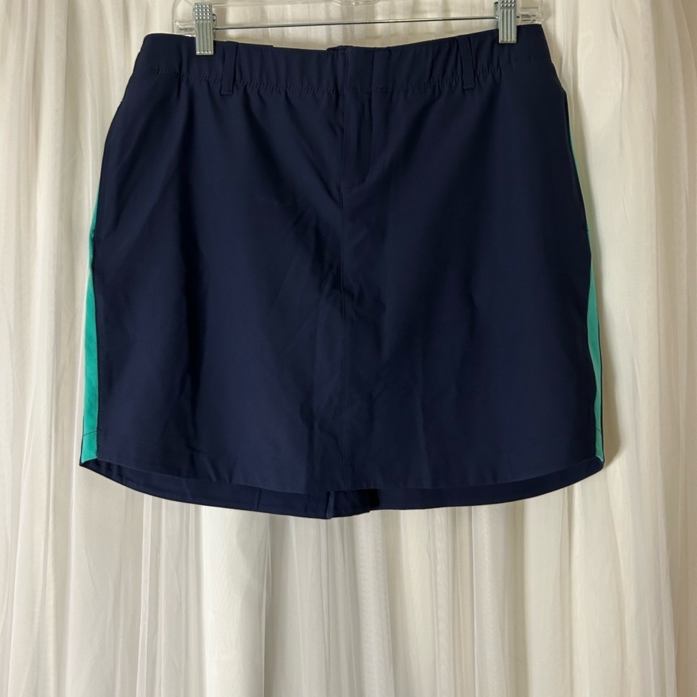 NWT Under Armour Dark Blue Woven Golf Skort